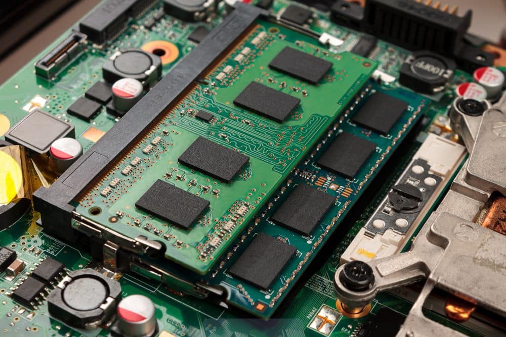 RAM y almacenamiento SSD