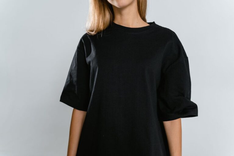 Polera oversize negra mujer