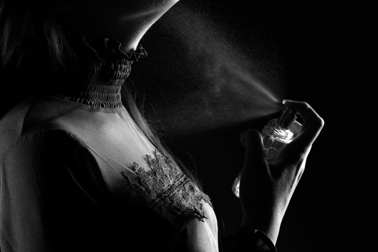 Perfume personalizado para mujer elegante