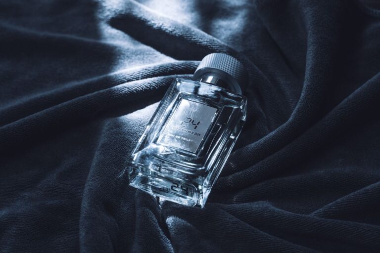 Perfumes masculinos de lujo para invierno
